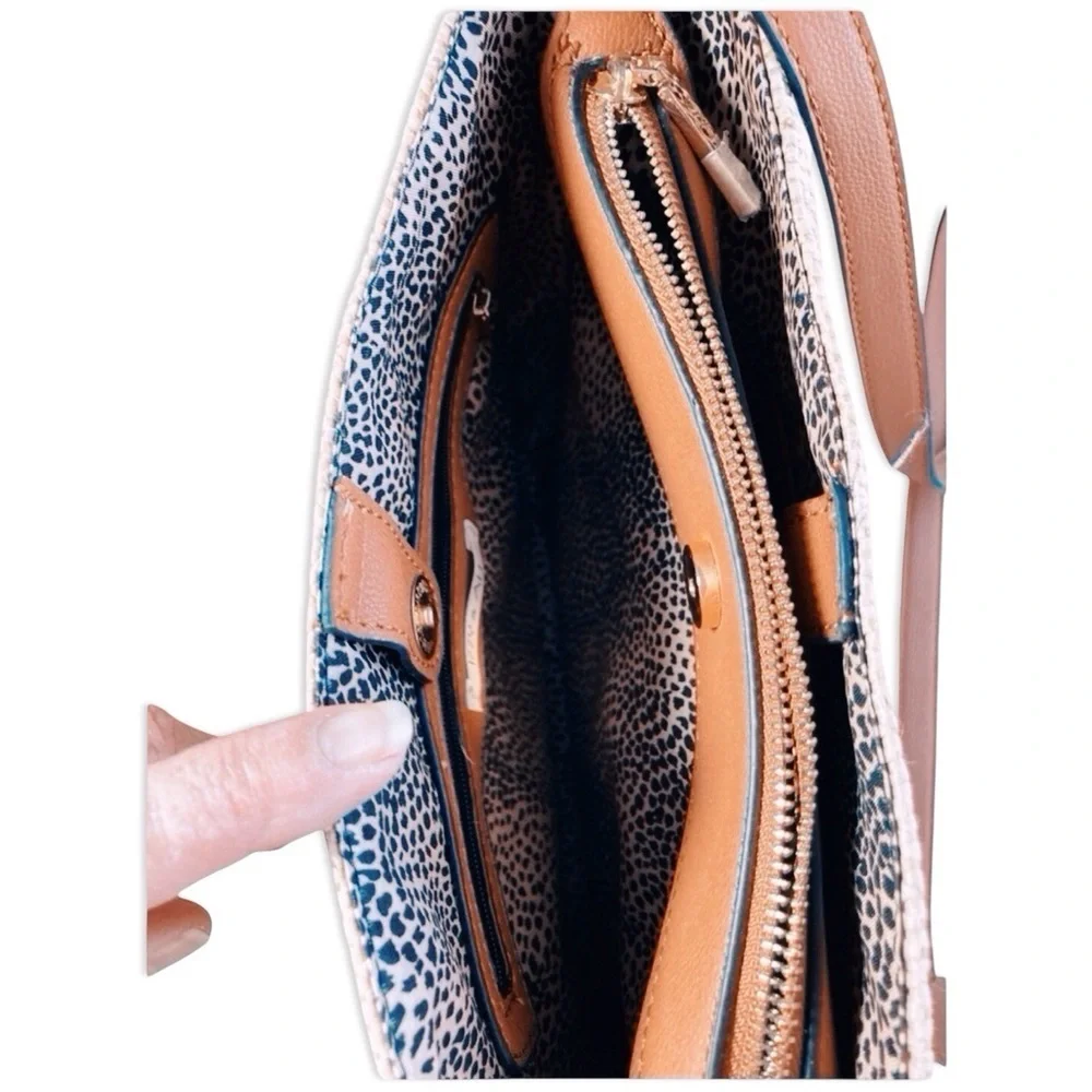 Izzy & Ali Summer Bag Vegan Leather Satchel Crossbody | Tan & Beige – BohoChic